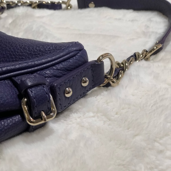 Kate Spade; large, genuine, soft, pebbled leather shoulder bag. - Picture 3 of 5